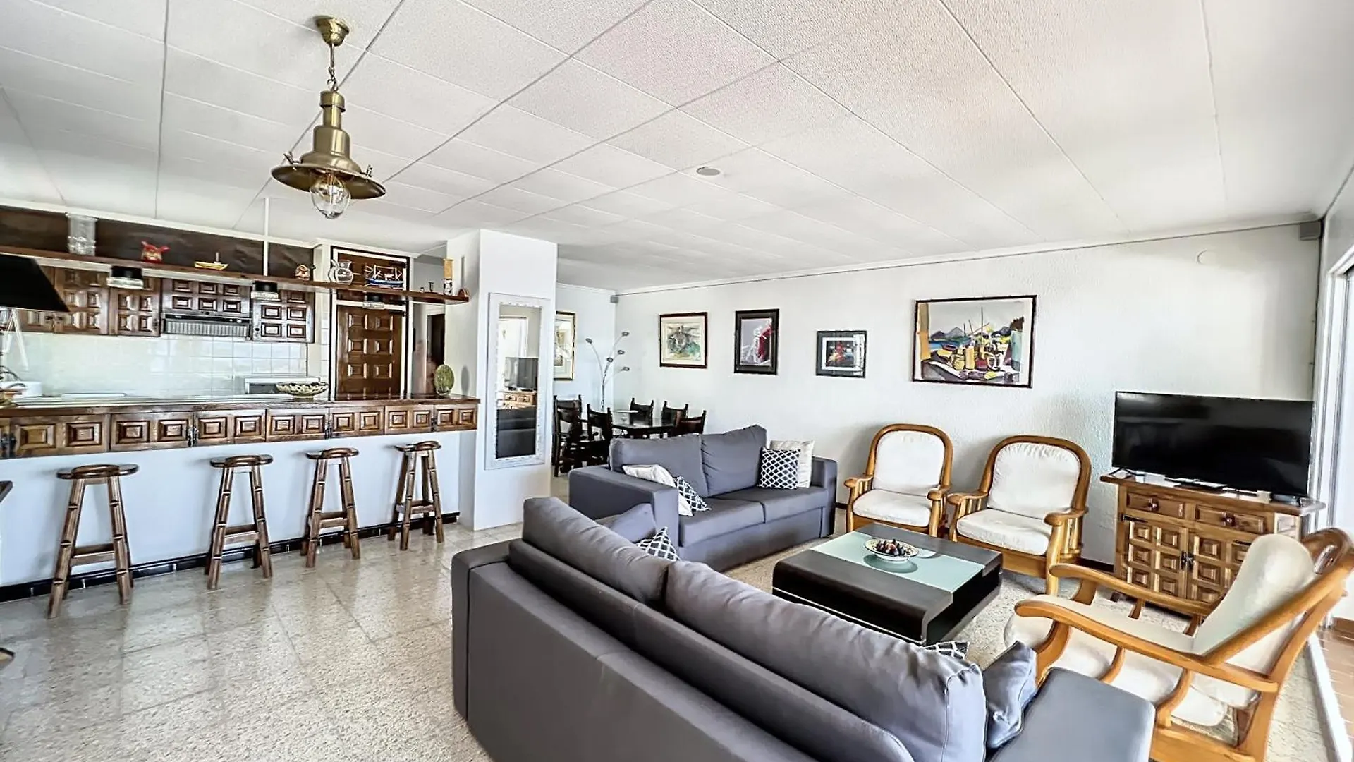 Santa Barbara Apartment Roses Spain